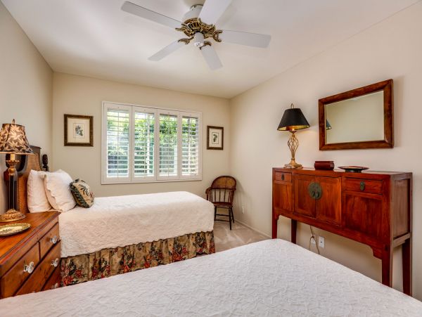Palm Springs Home 991386