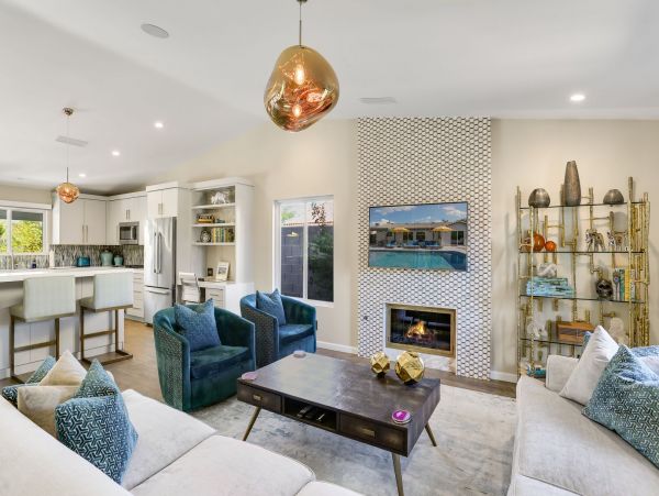 Palm Springs Home 991389