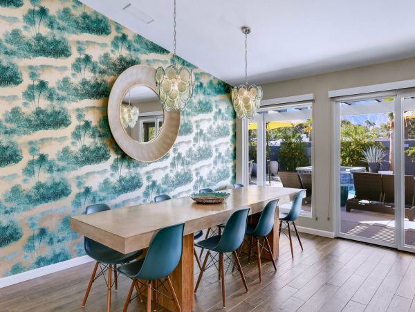 Palm Springs Home 991389