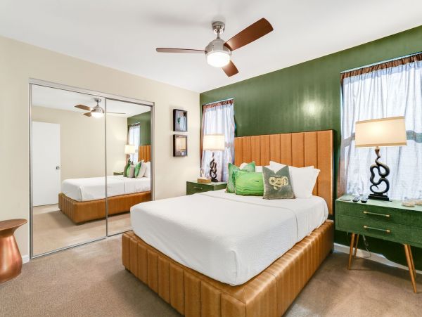 Palm Springs Home 991389