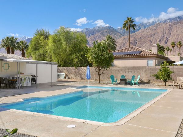 Palm Springs Home 991391