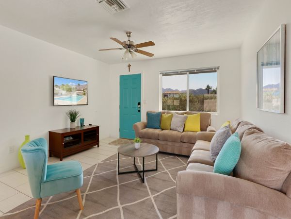 Palm Springs Home 991391