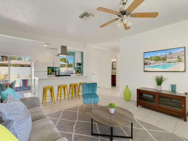 Palm Springs Home 991391