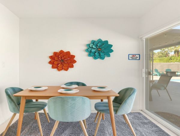 Palm Springs Home 991391