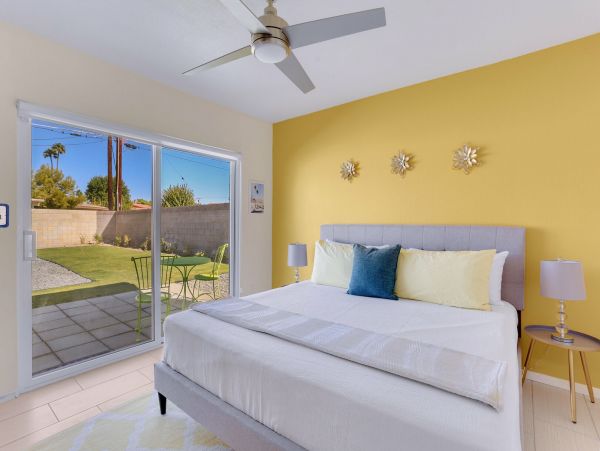 Palm Springs Home 991391