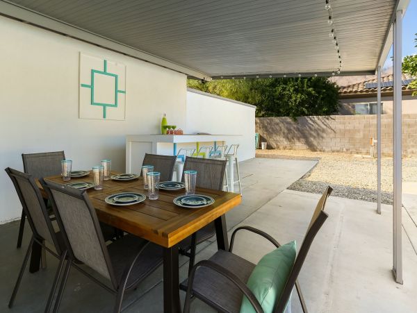 Palm Springs Home 991391