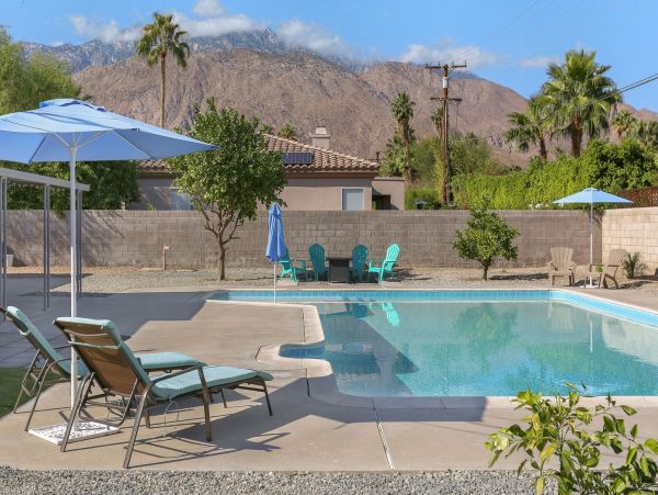 Palm Springs Home 991391