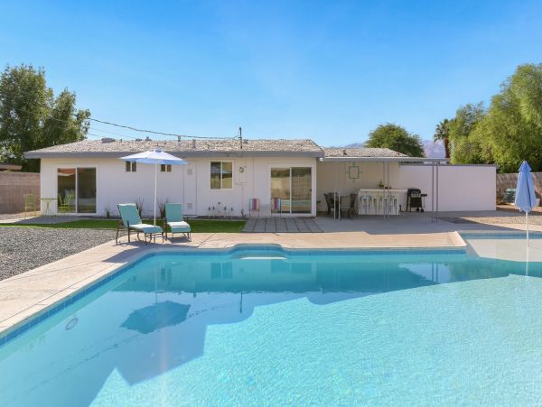 Palm Springs Home 991391