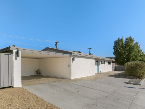 Palm Springs Home 991391