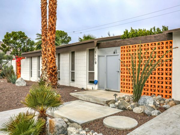 Palm Springs Home 991394