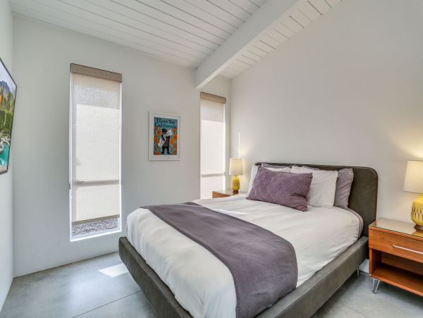 Palm Springs Home 991394