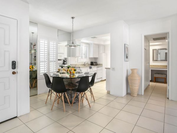 Palm Springs Condo 991396