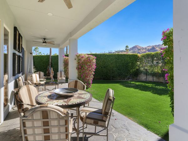 Palm Springs Lovely Home Away From Home