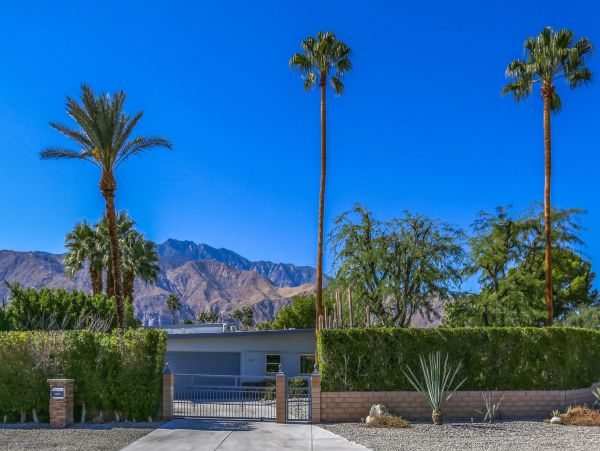 Palm Springs Home 991400