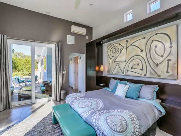 Palm Springs Home 991400