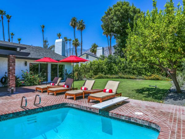 Palm Springs Home 991403