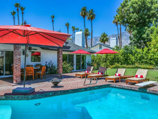 Palm Springs Home 991403
