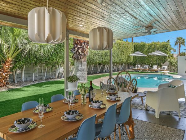 Palm Springs Home 991406