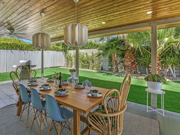 Palm Springs Home 991406