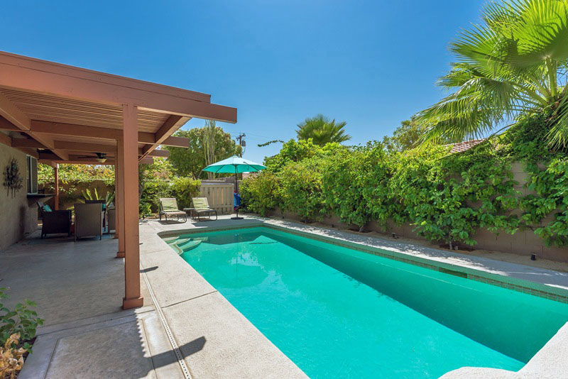 Palm Springs Home 991420