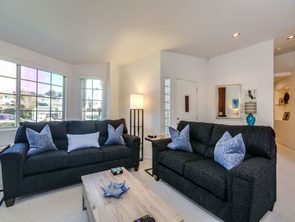 Palm Springs Home 991422