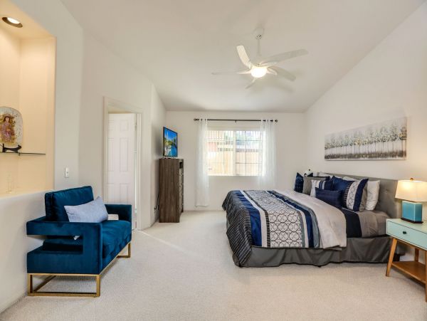 Palm Springs Home 991422