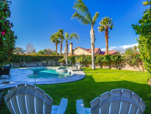 Palm Springs Home 991422