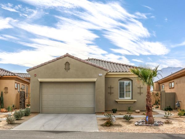 Palm Springs Home 991423