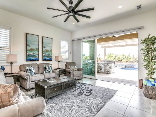 Palm Springs Home 991423