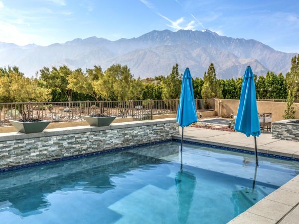 Palm Springs Home 991423