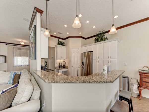 Bradenton Vacation Home Three Bedrooms Private Caged Pool