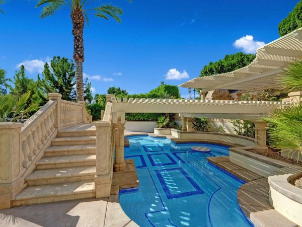 Palm Springs Home 991446