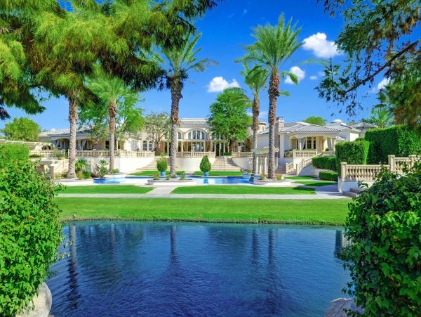 Palm Springs Home 991446