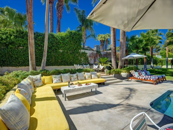 Palm Springs Home 991449