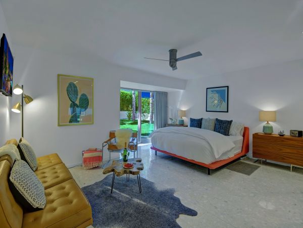 Palm Springs Home 991449