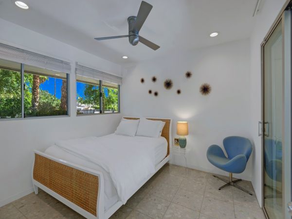 Palm Springs Home 991449