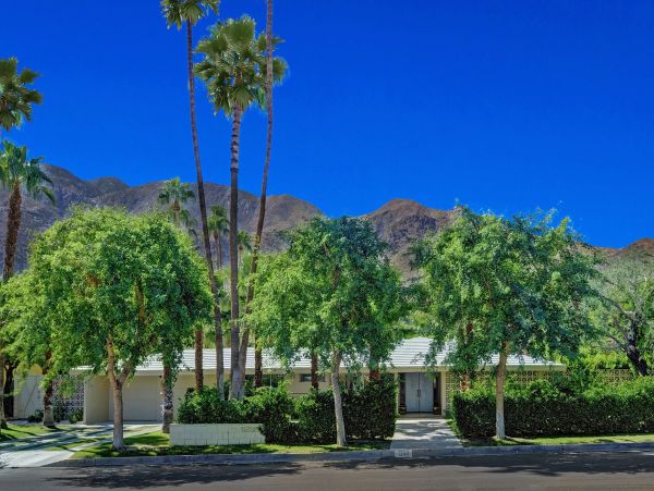Palm Springs Home 991449