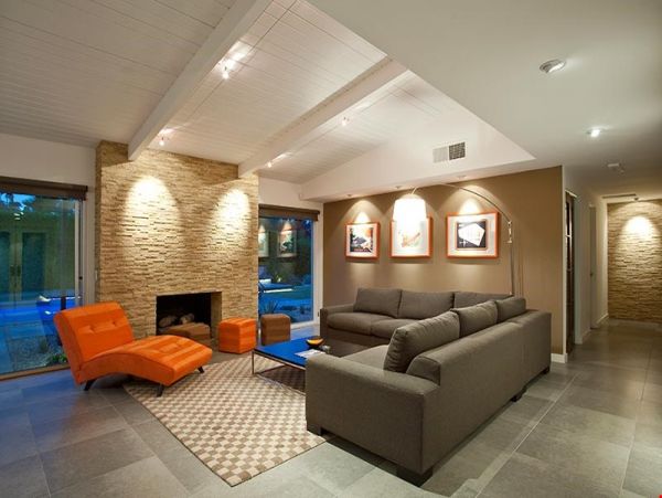 Palm Springs Home 991450