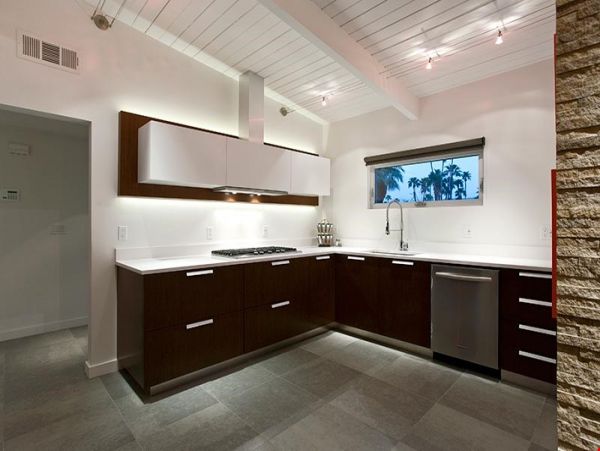 Palm Springs Home 991450