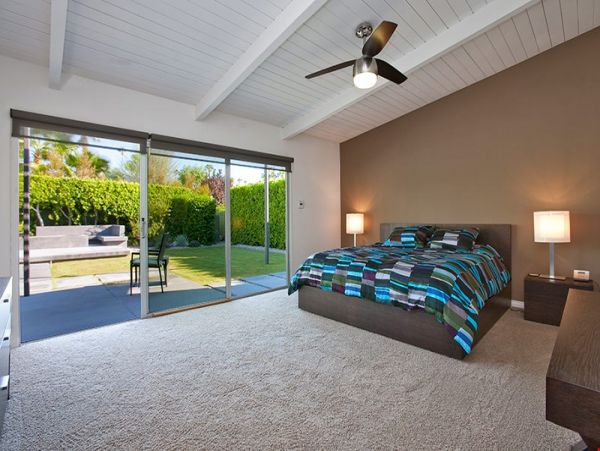 Palm Springs Home 991450
