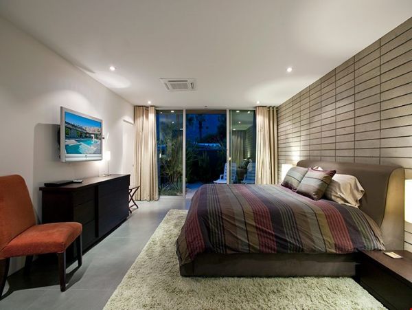 Palm Springs Home 991450