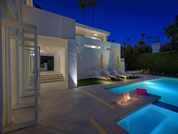 Palm Springs Home 991451