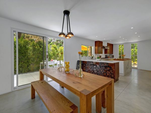 Palm Springs Home 991451