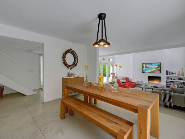 Palm Springs Home 991451
