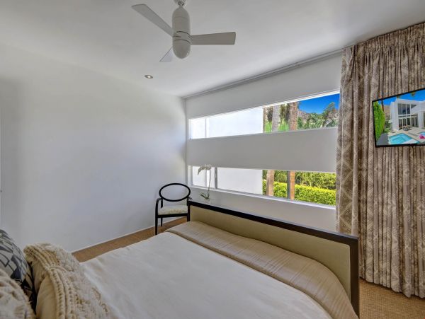 Palm Springs Home 991451