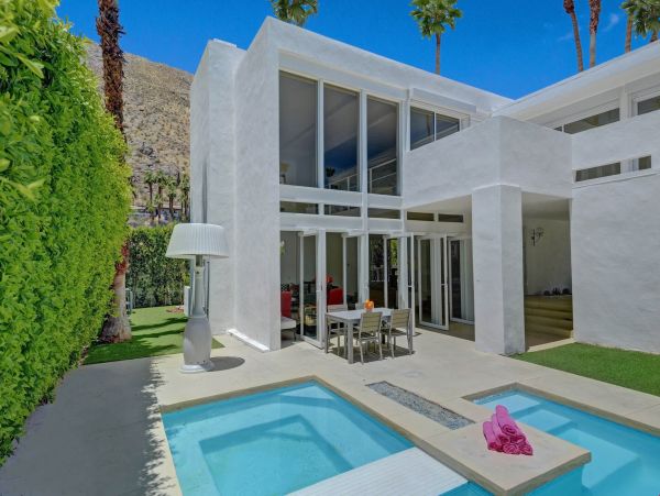 Palm Springs Home 991451