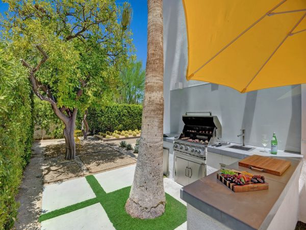 Palm Springs Home 991451