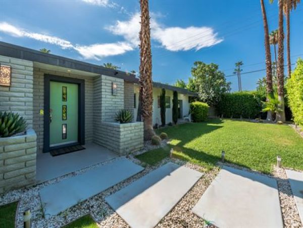 Palm Springs Home 991452