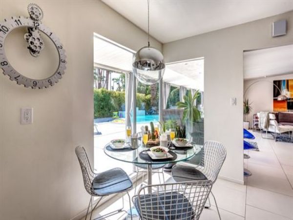 Palm Springs Home 991452