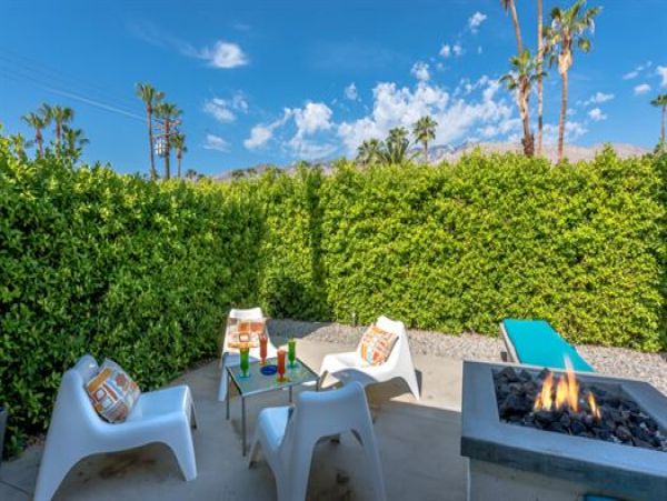 Palm Springs Home 991452